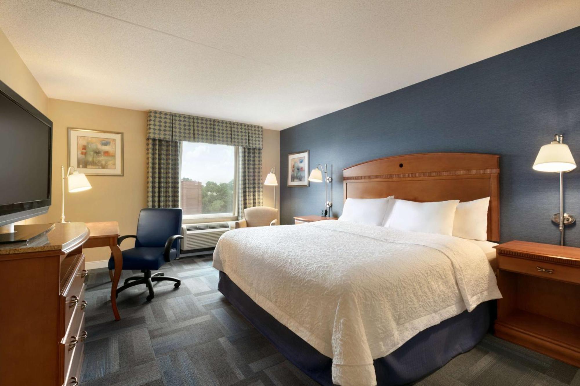 Hampton Inn New York - Laguardia Airport Eksteriør billede