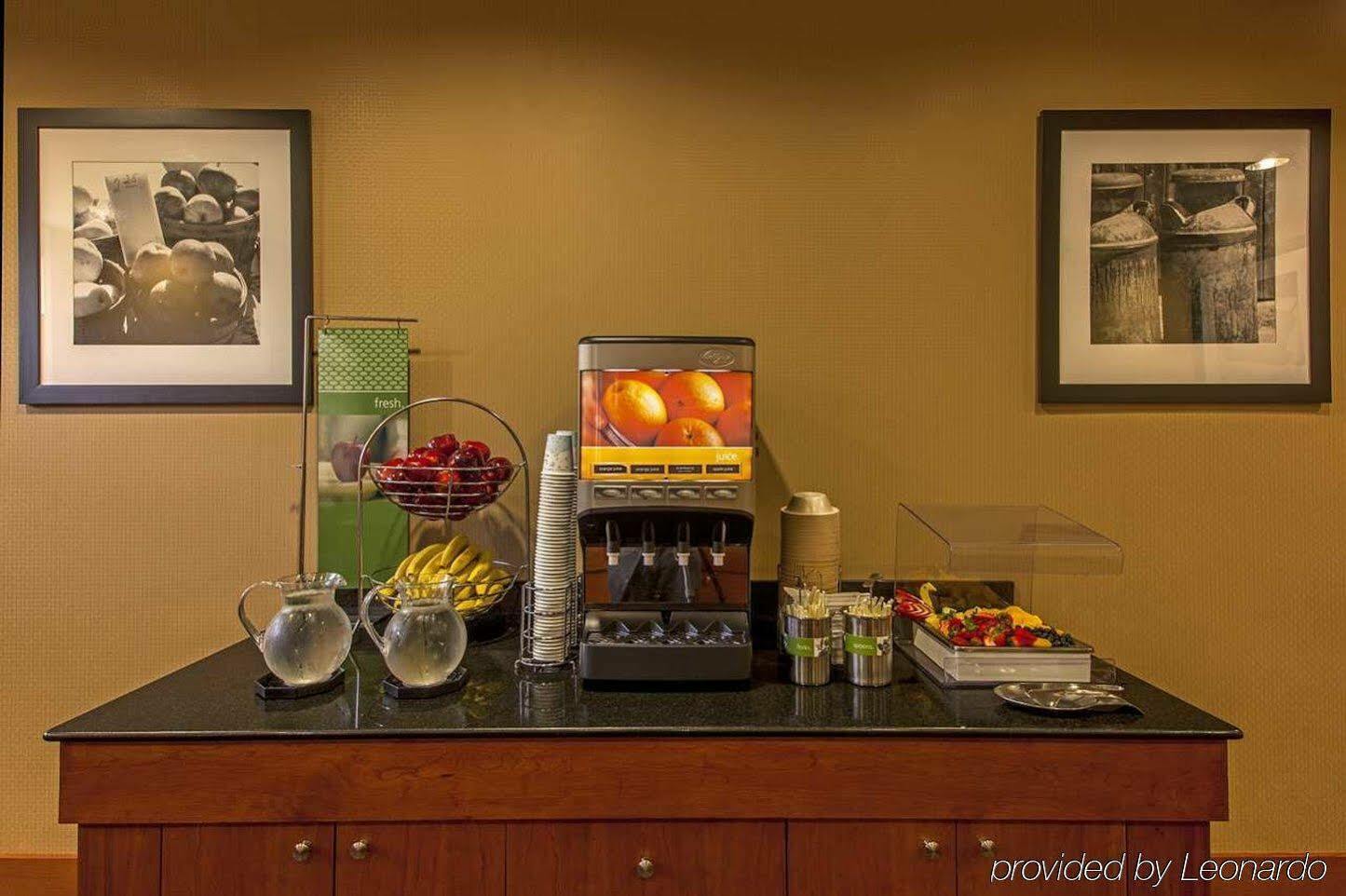 Hampton Inn New York - Laguardia Airport Eksteriør billede